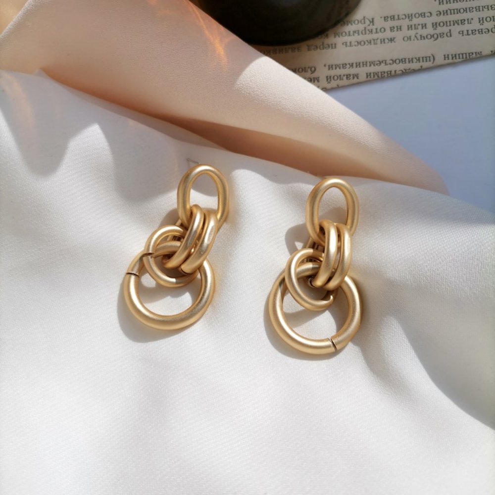 đź’™Last one đź’•Geometric Circles Chain Drop Earrings - Picture 3 of 14